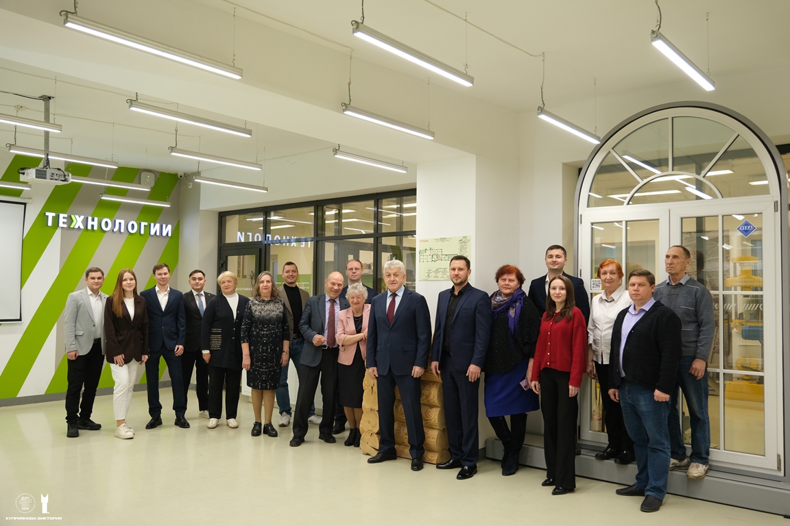 tsmik_25_2.jpg tsmik_25_2.jpg