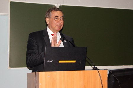 Профессор Рольф Катценбах (Германия) провел в КГАСУ мастер-класс по проектированию оснований и фундаментов сверхвысотных зданий