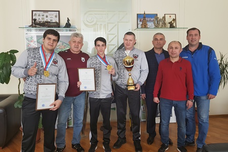 Студенты КГАСУ, боксёры Шамиль Котлубаев и Эдуард Авджан  стали обладателями Кубка России