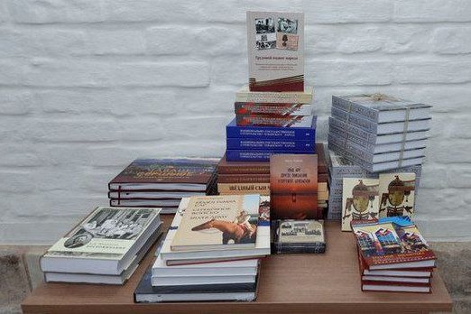 КГАСУ присоединился к сбору школьной литературы для передачи в библиотечный фонд городов Лисичанск и Рубежное