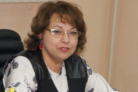 Доцент КГАСУ Э.И. Никонова стала лауреатом конкурса "Гуманитарная книга 2018" за пособие по антикоррупции