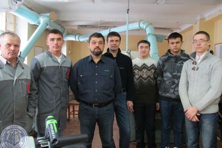 Инструкторы фирмы«Festool» в рамках подготовки к чемпионату WorldSkills Russia провели практические занятия по применению электроинструмента