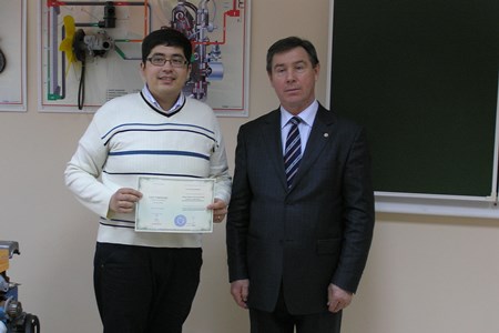 В рамках сотрудничества КГАСУ и Карагандинского ГТУ докторант из Казахстана прошел стажировку на кафедре ДСМ 