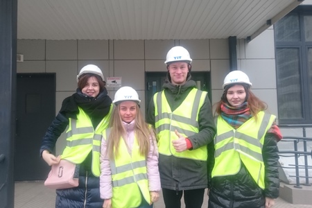 Студенты КГАСУ посетили энергоэффективный дом в ЖК "Современник", построенный «ЮИТ Казань»