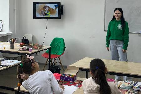 Активисты экологического отряда КГАСУ «ГринЛайт» встретились с учащимися детской школы «ДАШКА»
