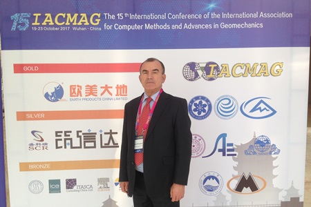 Профессор Мирсаяпов И.Т. и доцент Королева И.В. выступили на международной конференции по геомеханике в Китае