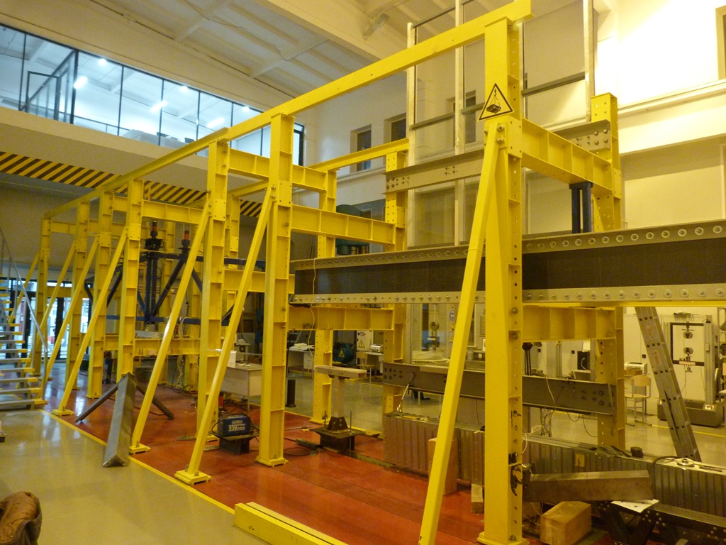 mks_4b.jpg mks_4b.jpg